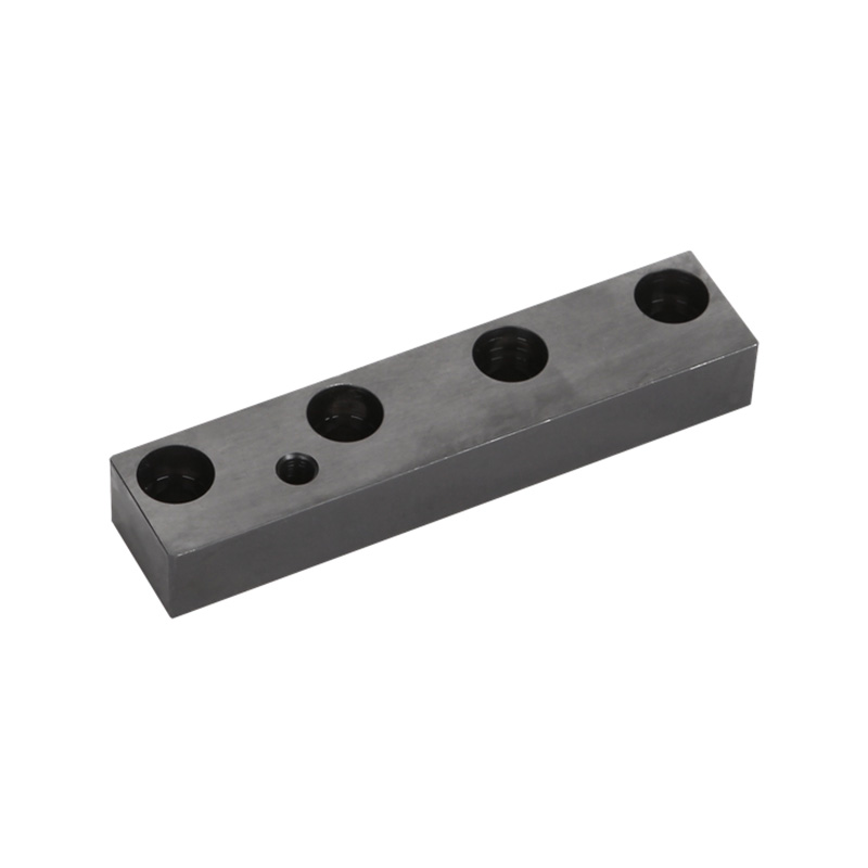 CNC -puristuslohko